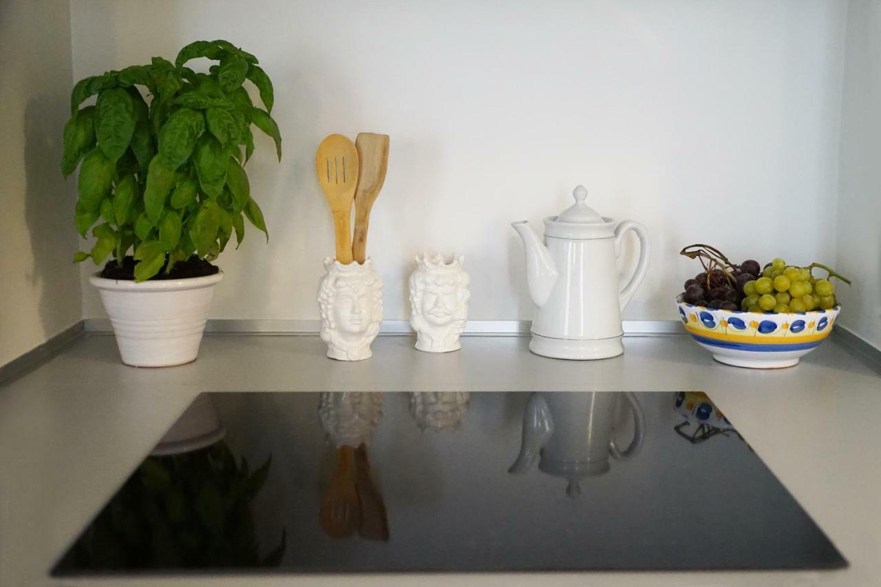 T-Home / Stylish Apartment Palermo Center エクステリア 写真